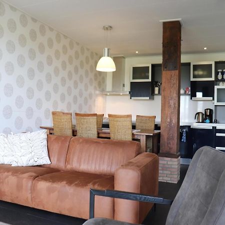 Rural Holiday Home With A Lovely Sunny Terrace Workum Exterior foto