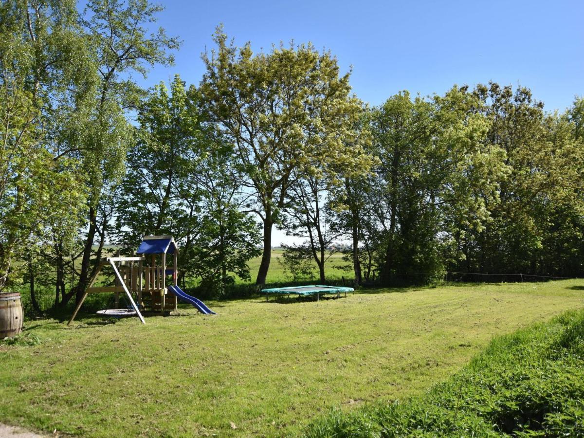 Rural Holiday Home With A Lovely Sunny Terrace Workum Exterior foto